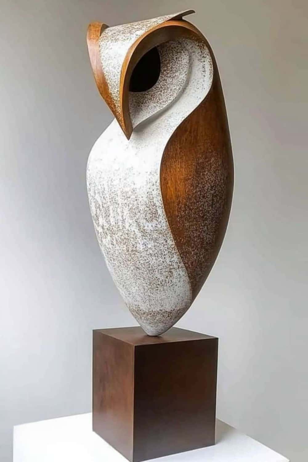 Large Modern Owl Sculpture #ACF 022